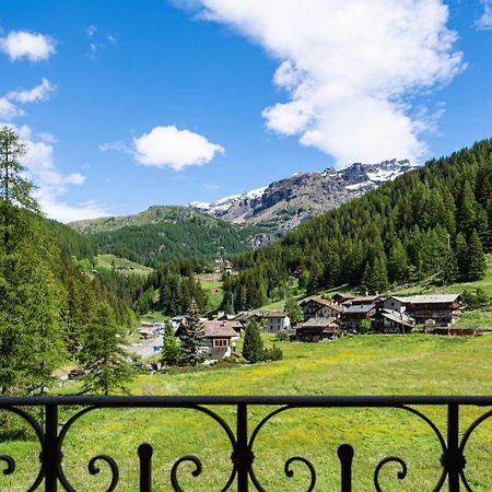 Albergo Monte Cervino ชัมโปลุก ภายนอก รูปภาพ